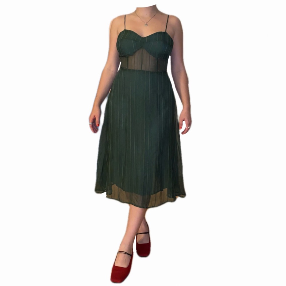Line & Dot dress
